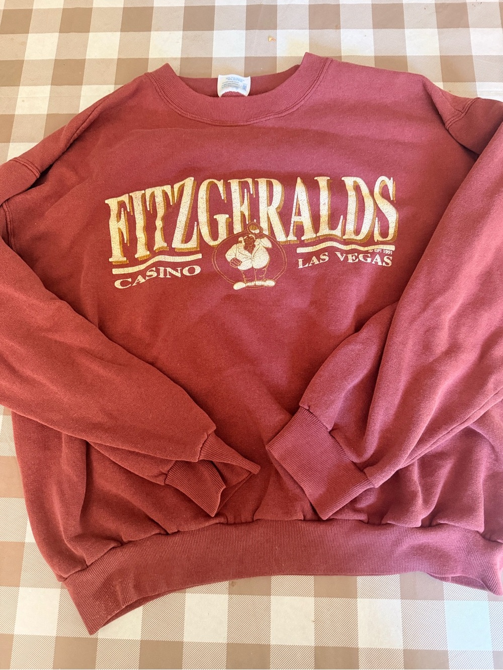 Vintage Las Vegas  Red Crewneck Sweatshirt Casino Fitzgeralds